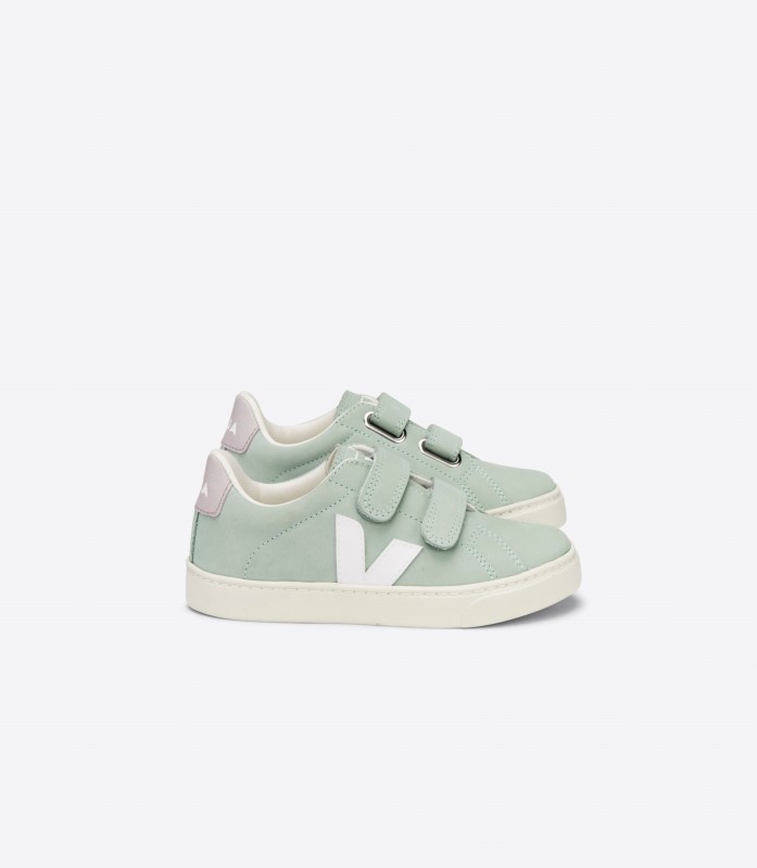 Δείτε τη σειρά Matcha White Nubuck