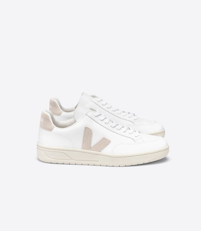 Veja Leather White Sable σειρά
